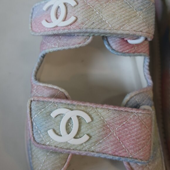 Women Chanel Rainbow Printed Fabric Quilted Interlocked CC Dad Sandals 37 US/6 - Picture 8 of 16
